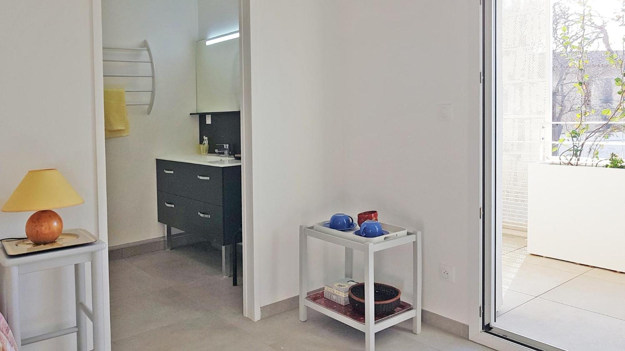 Appartement Centre Ville Beaux Arts 2 Personnes Calme Et Confort Montpellier Exteriör bild